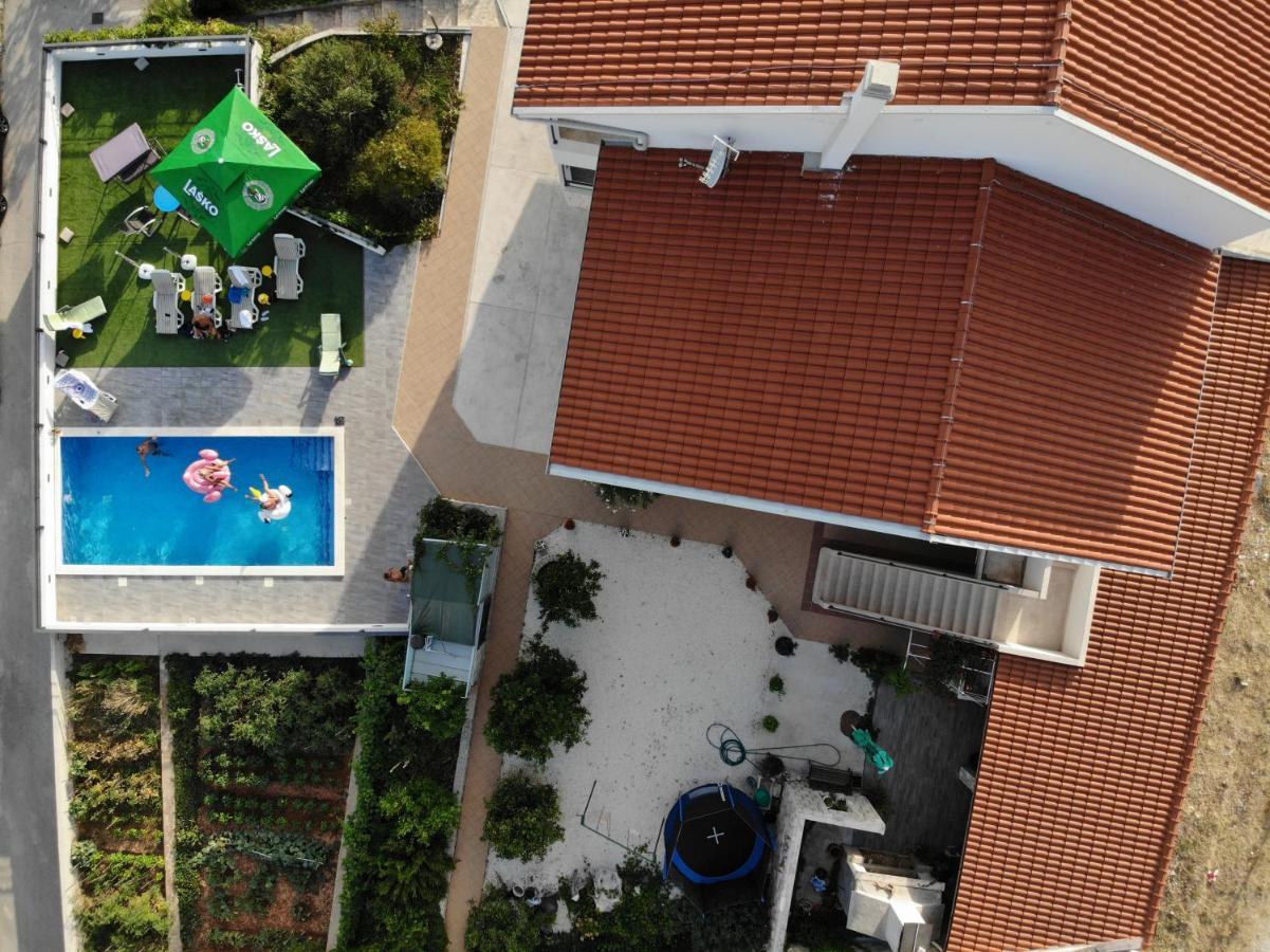 Villa Confido Luxury Apartment 01 Donji Seget Екстериор снимка
