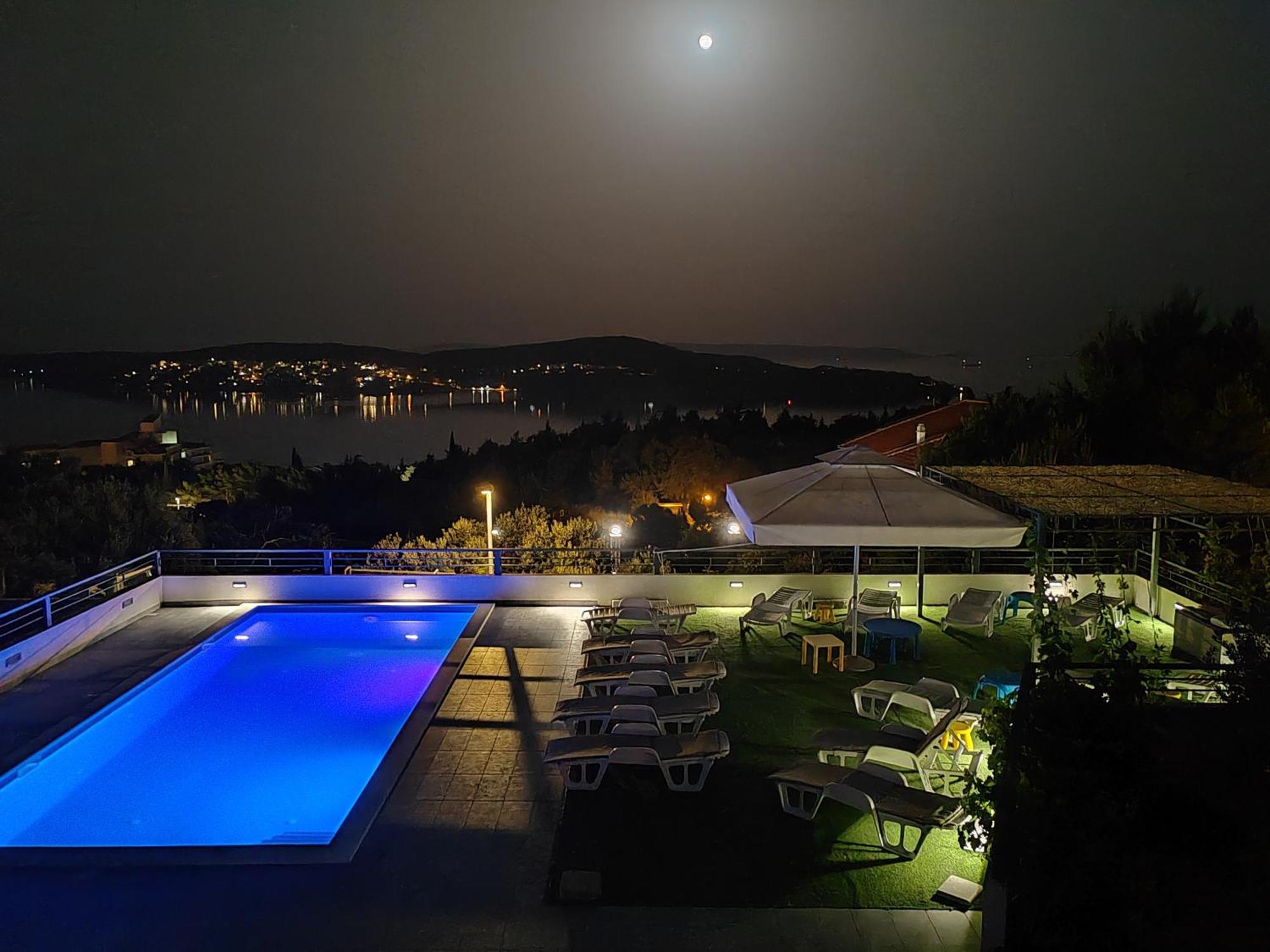 Villa Confido Luxury Apartment 01 Donji Seget Стая снимка