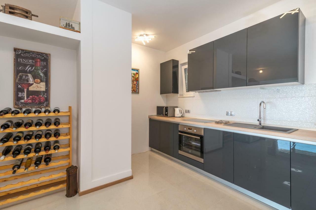 Villa Confido Luxury Apartment 01 Donji Seget Екстериор снимка