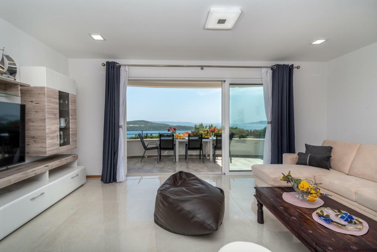 Villa Confido Luxury Apartment 01 Donji Seget Екстериор снимка